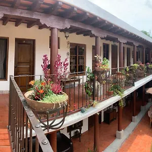 hotel-mansion-del-rey.guatemalaantiguahotels.com/