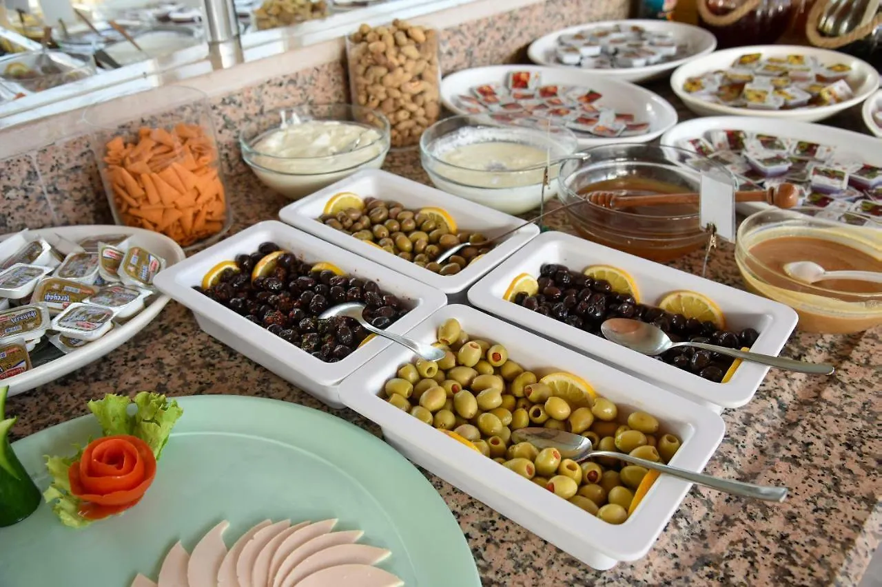 Belcehan Hotel Oludeniz 3*,